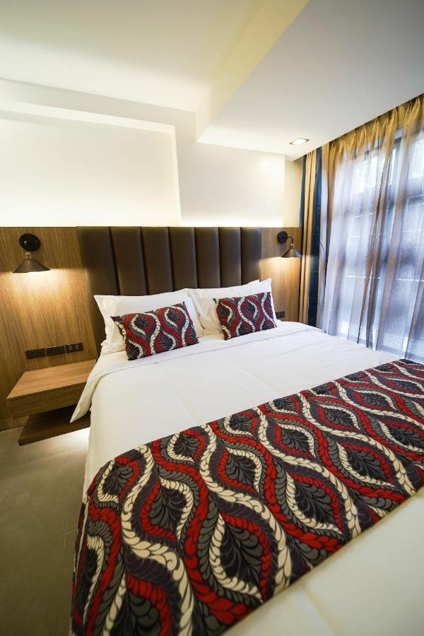 Unwnd Boutique Hotel Makati Макати Экстерьер фото