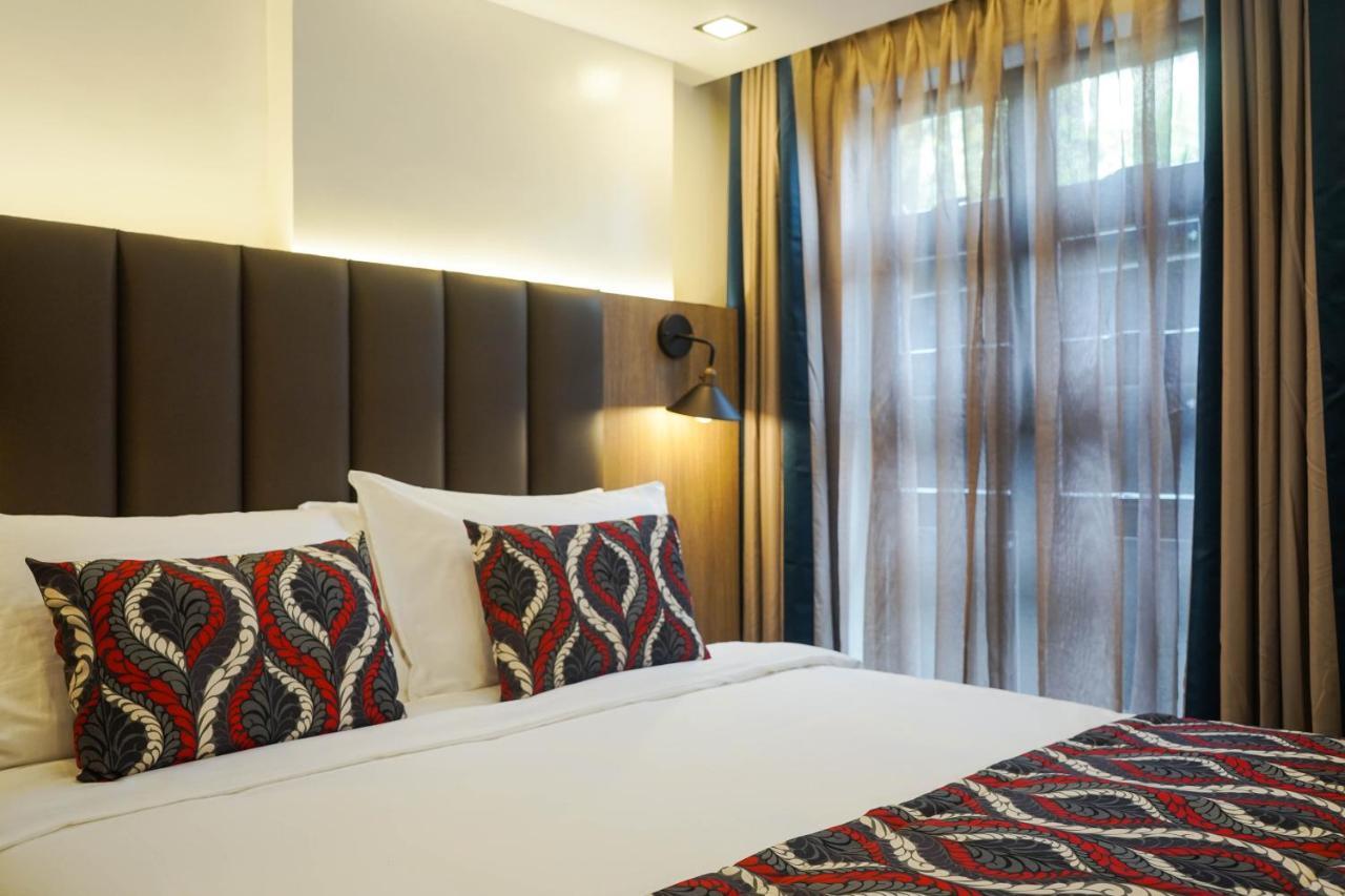 Unwnd Boutique Hotel Makati Макати Экстерьер фото