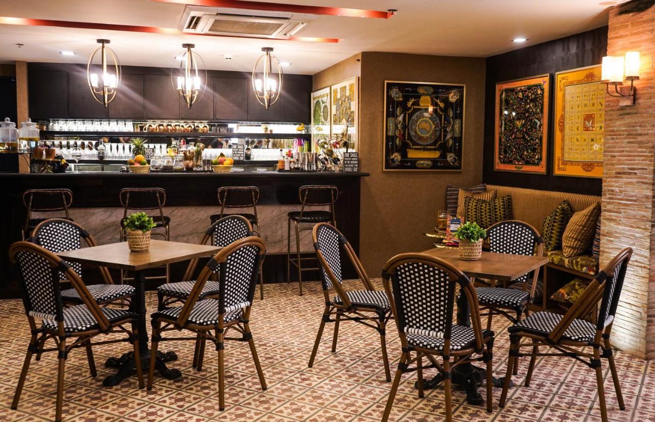 Unwnd Boutique Hotel Makati Макати Экстерьер фото