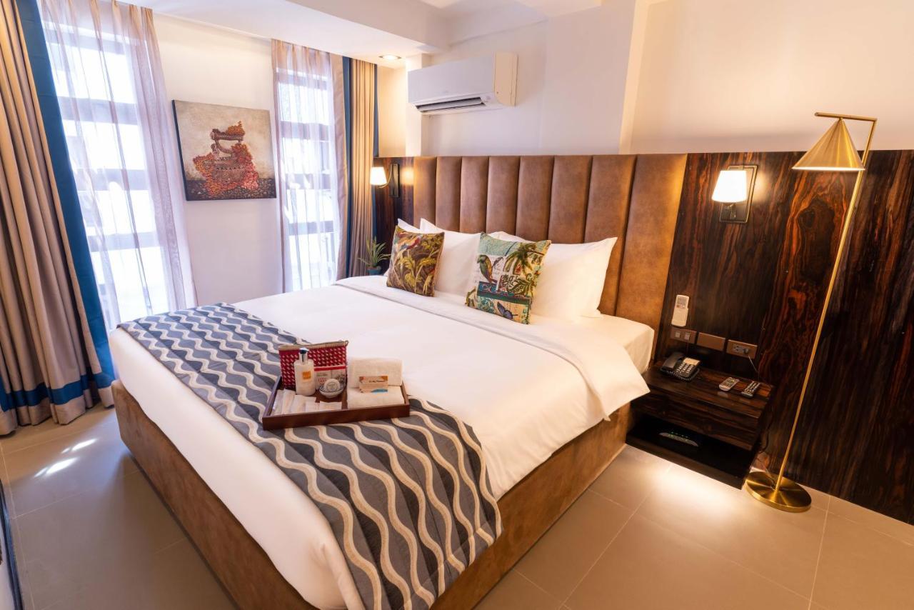 Unwnd Boutique Hotel Makati Макати Экстерьер фото