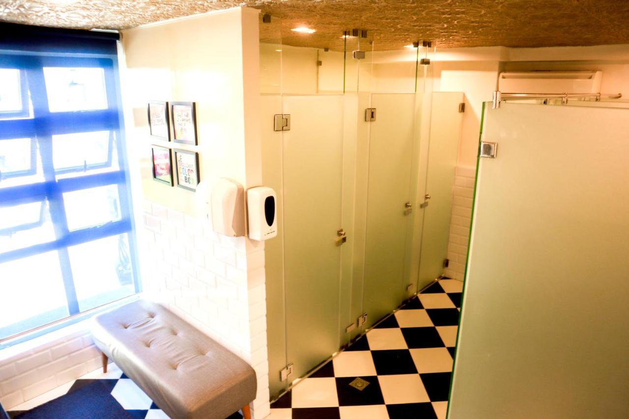 Unwnd Boutique Hotel Makati Макати Экстерьер фото
