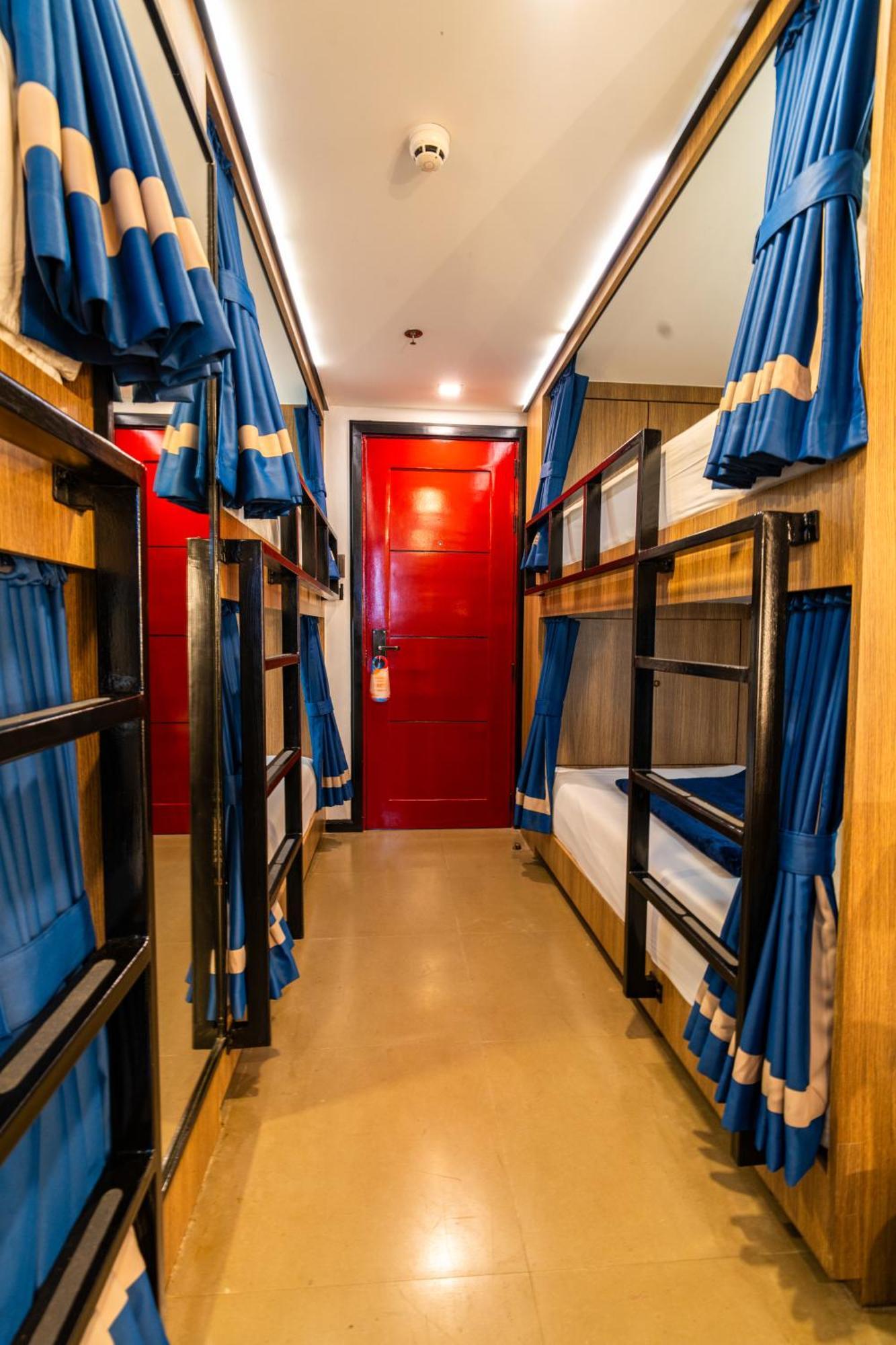 Unwnd Boutique Hotel Makati Макати Экстерьер фото